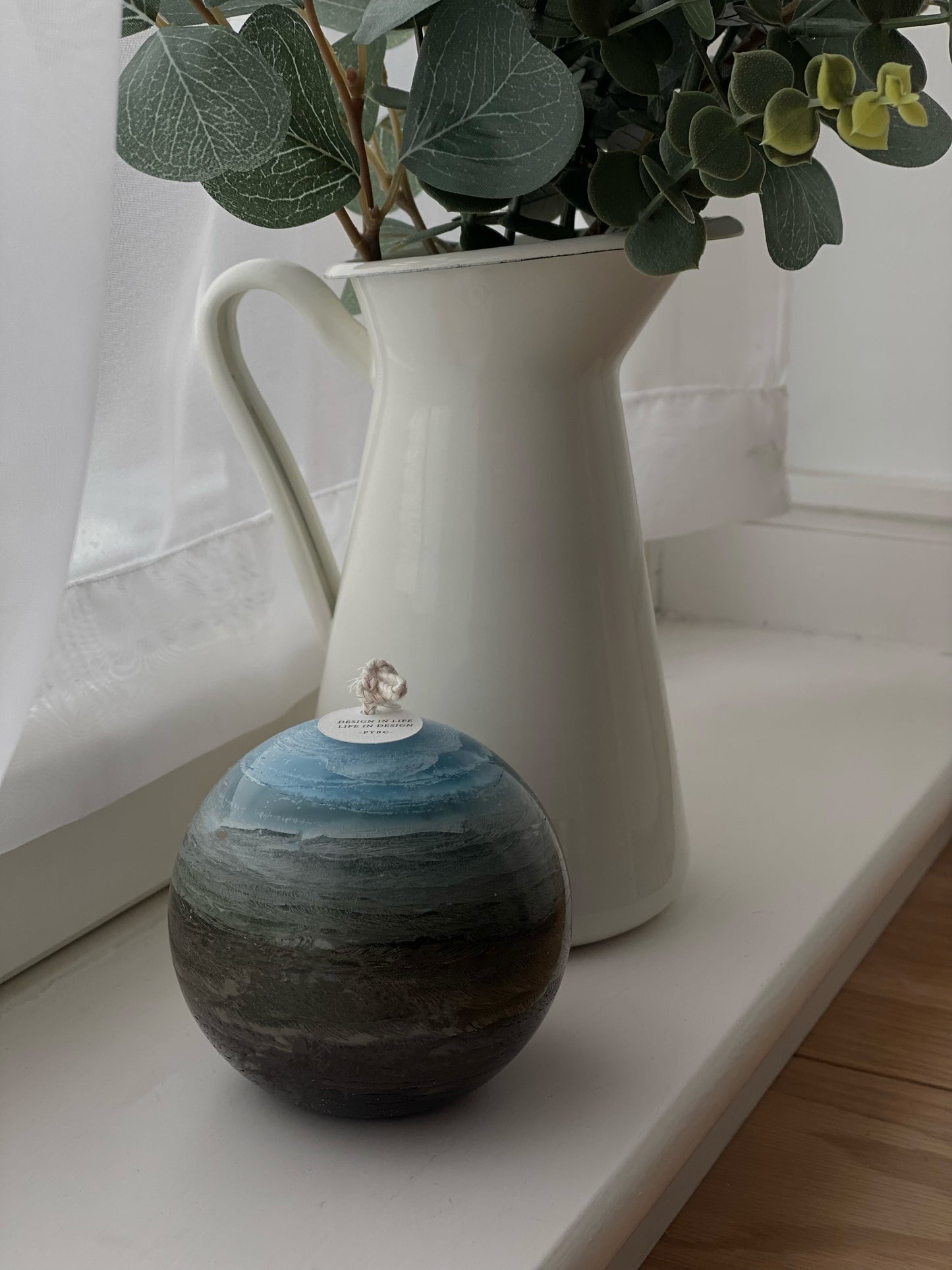 Peninsula Candle