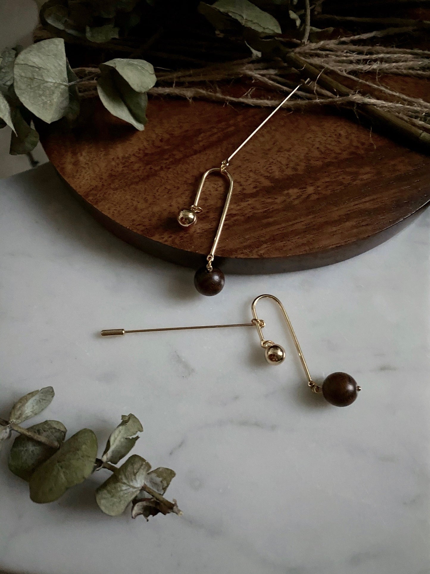 Altair and Vega Brooch